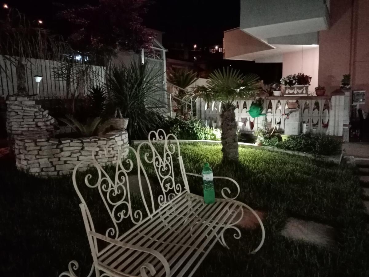 B&B Villa Antonio Loreto アグローポリ エクステリア 写真