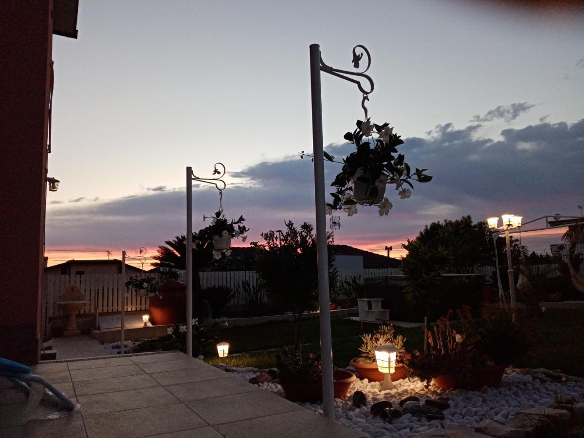 B&B Villa Antonio Loreto アグローポリ エクステリア 写真