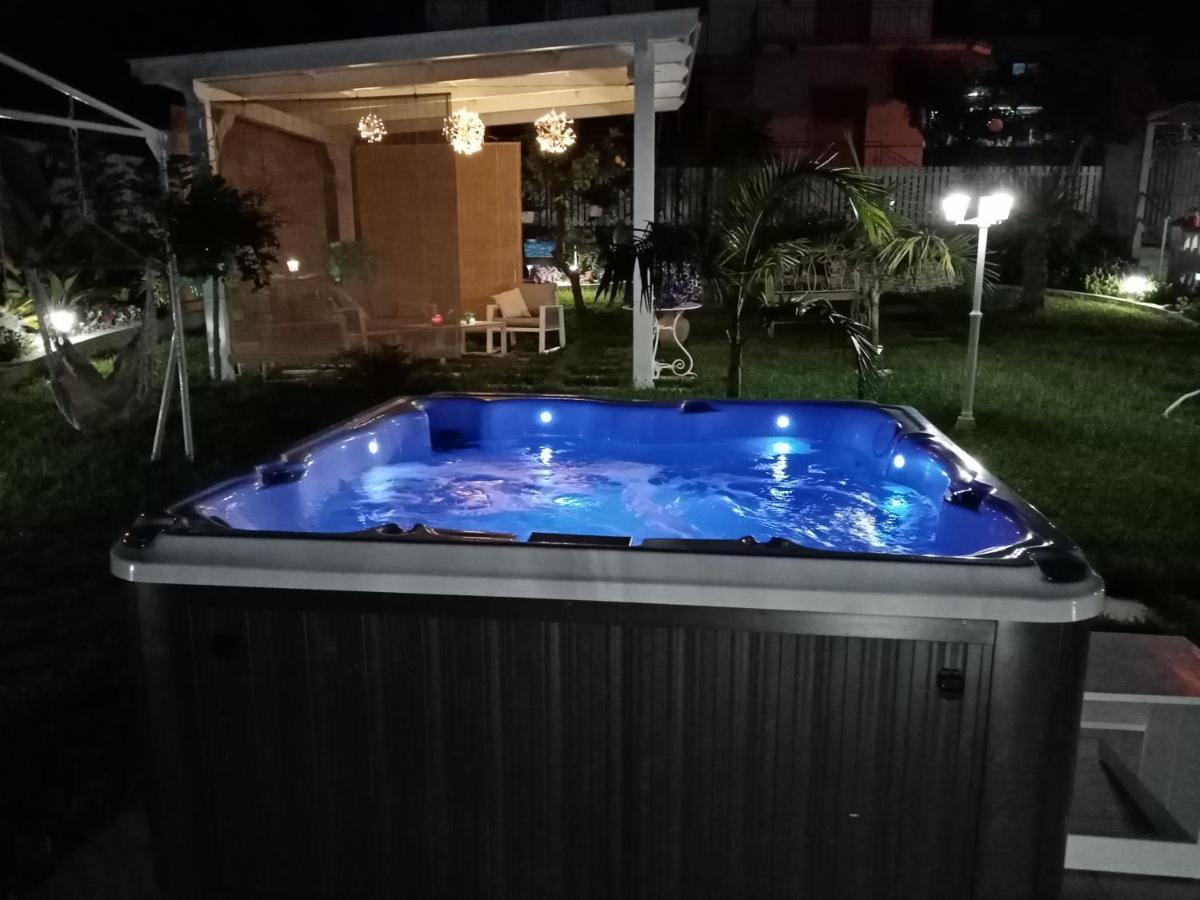 B&B Villa Antonio Loreto アグローポリ エクステリア 写真
